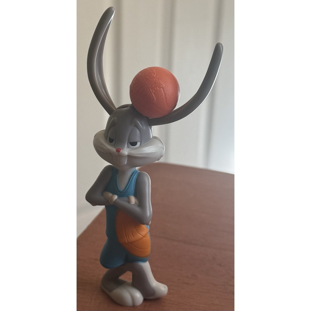 2020 Looney‎ Tunes Bugs Bunny Basketball Figure McDonalds Happy Meal Toy